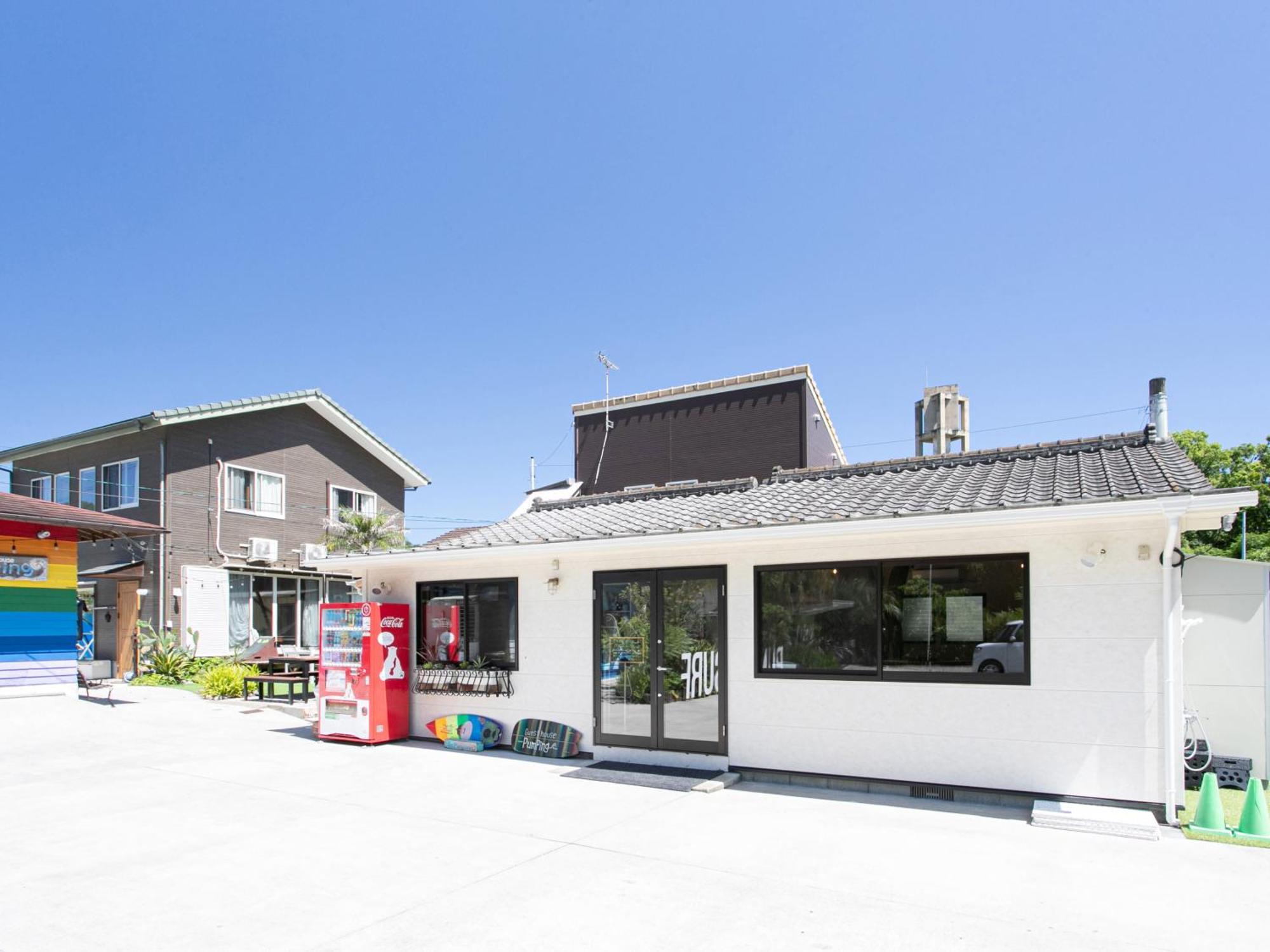 Tabist Guest House Pumping Surf Hyuga Exterior foto